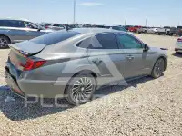 2021 Hyundai Sonata photo