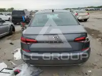 2021 Volkswagen Passat photo