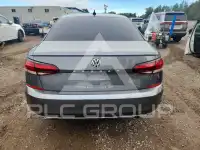 2021 Volkswagen Passat фото