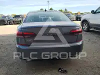 2021 Volkswagen Passat photo