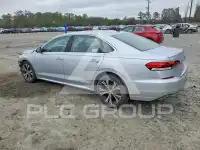 2021 Volkswagen Passat фото