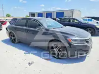 2021 Volkswagen Passat фото