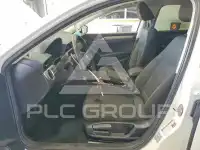 2021 Volkswagen Passat фото