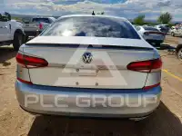 2021 Volkswagen Passat фото