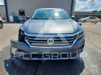 2021 Volkswagen Passat фото