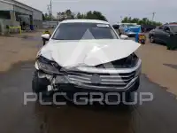 2021 Volkswagen Passat photo