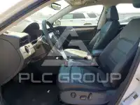 2021 Volkswagen Passat фото