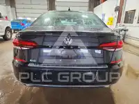 2021 Volkswagen Passat photo