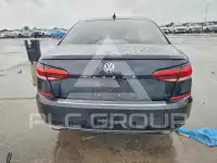 2021 Volkswagen Passat photo