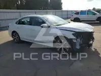 2021 Volkswagen Passat фото
