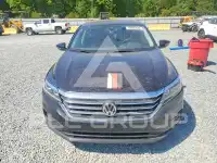 2021 Volkswagen Passat фото