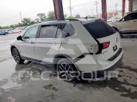 2021 Volkswagen Tiguan photo