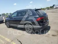 2021 Volkswagen Tiguan фото