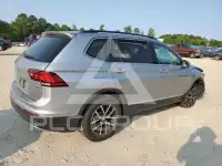 2021 Volkswagen Tiguan фото