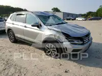 2021 Volkswagen Tiguan фото