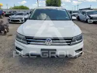 2021 Volkswagen Tiguan фото
