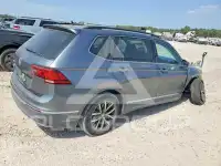 2021 Volkswagen Tiguan фото