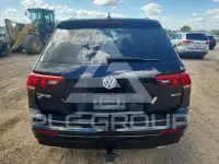 2021 Volkswagen Tiguan photo