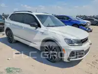 2021 Volkswagen Tiguan фото