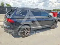 2021 Volkswagen Tiguan photo