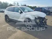 2021 Volkswagen Tiguan photo