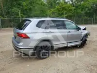 2021 Volkswagen Tiguan фото