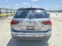 2021 Volkswagen Tiguan фото