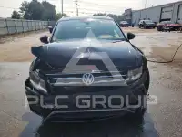 2021 Volkswagen Tiguan photo