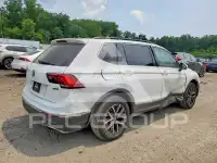 2021 Volkswagen Tiguan фото