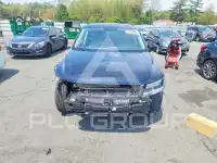 2021 Volkswagen Tiguan photo