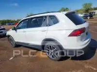 2021 Volkswagen Tiguan фото