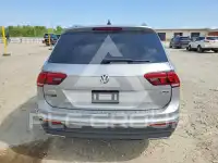 2021 Volkswagen Tiguan photo