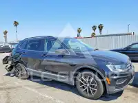 2021 Volkswagen Tiguan фото