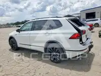 2021 Volkswagen Tiguan photo