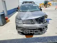 2021 Volkswagen Tiguan фото