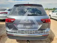 2021 Volkswagen Tiguan photo