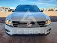 2021 Volkswagen Tiguan photo