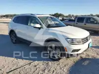 2021 Volkswagen Tiguan фото