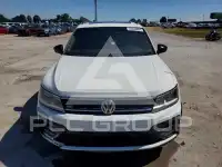 2021 Volkswagen Tiguan фото