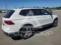 2021 Volkswagen Tiguan photo
