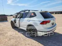 2021 Volkswagen Tiguan photo