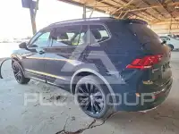2021 Volkswagen Tiguan photo