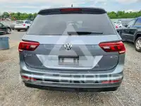 2021 Volkswagen Tiguan photo