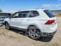 2021 Volkswagen Tiguan photo