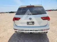 2021 Volkswagen Tiguan photo