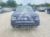 2021 Volkswagen Tiguan photo