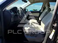 2021 Volkswagen Tiguan photo
