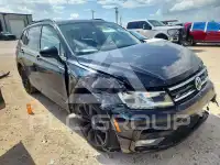 2021 Volkswagen Tiguan photo