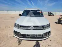2021 Volkswagen Tiguan photo
