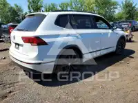 2021 Volkswagen Tiguan фото